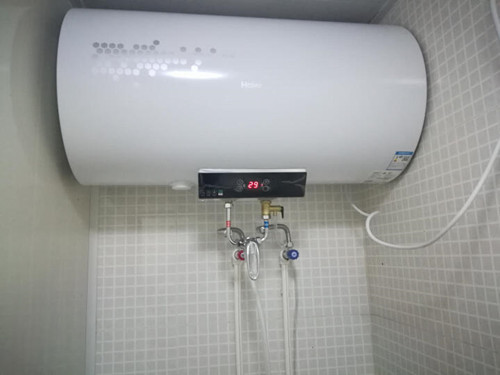 买热水器有必要选带水量伺服器的吗？水量伺服器有何用处？