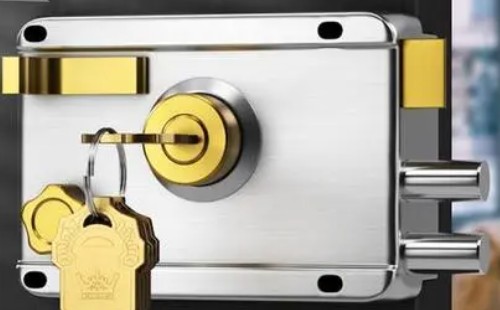 门锁如何更换锁芯